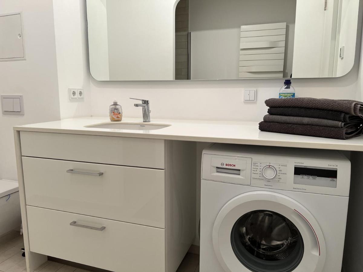 Luxury Waterfront Apartment 베를린 외부 사진