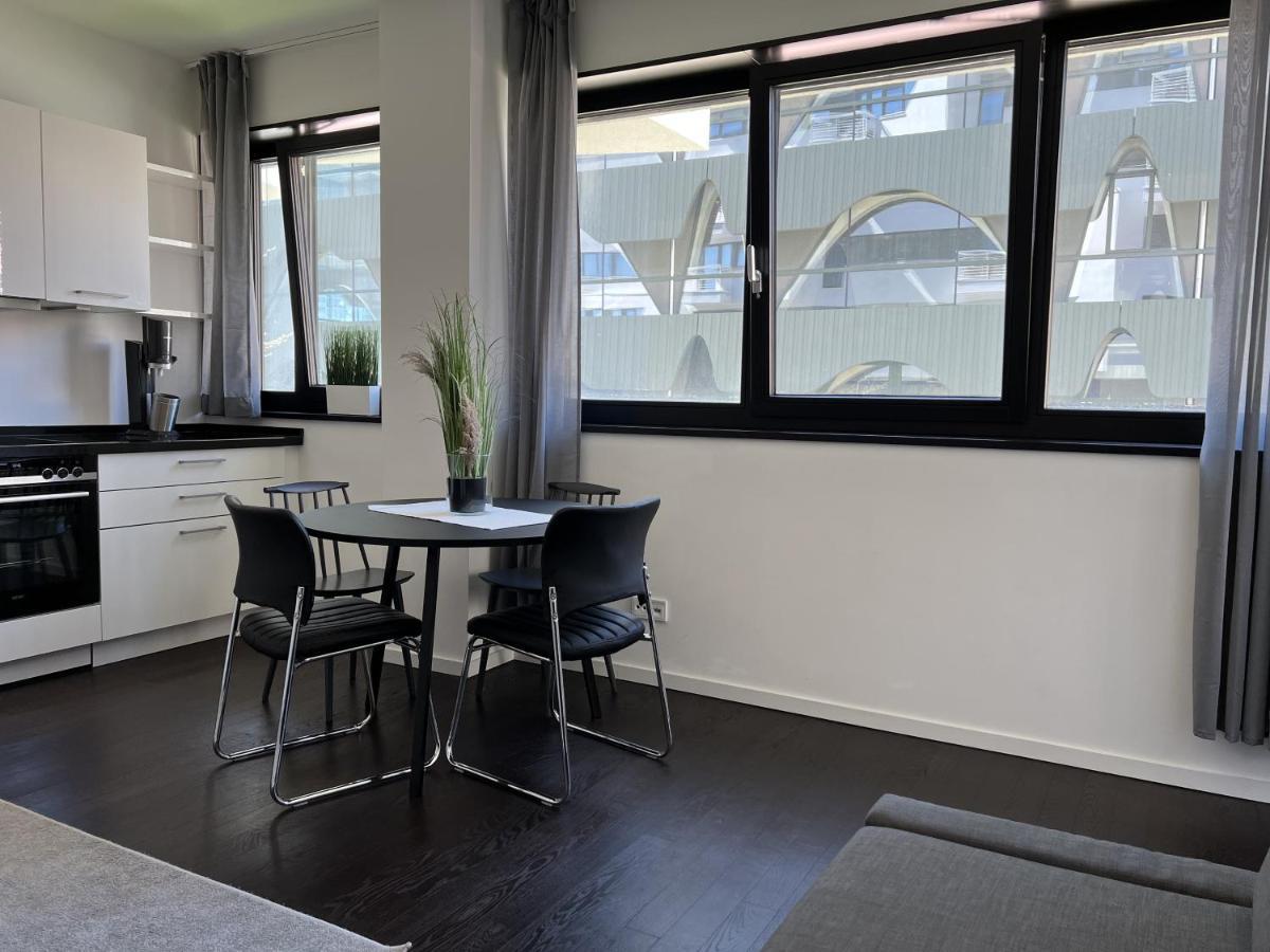 Luxury Waterfront Apartment 베를린 외부 사진
